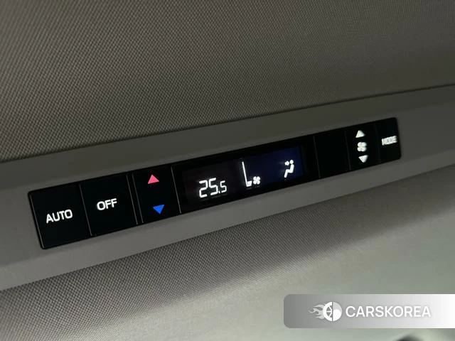 Toyota Granvia 2024 Черный из Китая, фото 2