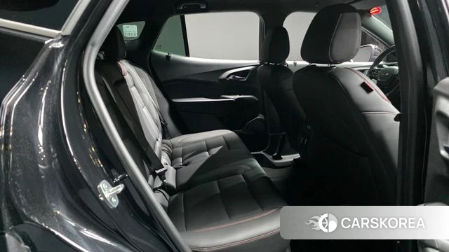 Chevrolet (GM Daewoo) Trax Crossover 2023 Черный из Кореи, фото 2