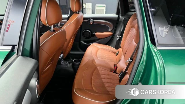 Mini Cooper 2021 Зеленый из Кореи, фото 2