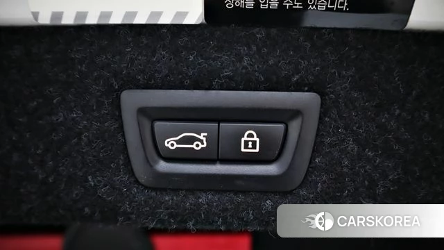 BMW 5 Series (G30) 2018 Белый из Кореи, фото 2