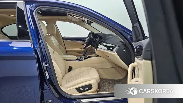 BMW 5 Series (G30) 2020 Синий из Кореи, фото 2