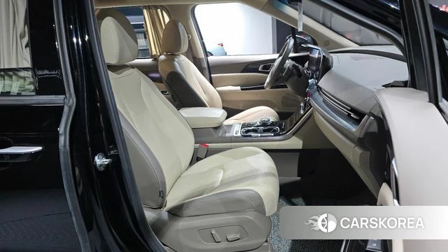 Kia Carnival 4th generation 2021 Черный из Кореи, фото 2