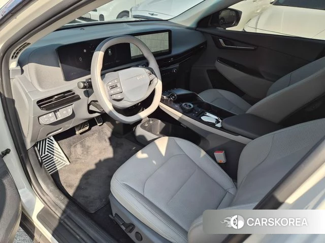 Kia The New EV6 2025 Жемчужный цвет из Кореи, фото 2