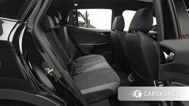 Volkswagen ID.4 2025 Черный из Кореи, фото 2