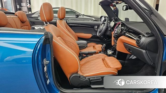Mini Cooper S Convertible 2023 Синий из Кореи, фото 2