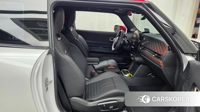 Mini Cooper S 4th Generation 2025 Белый из Кореи, фото 2