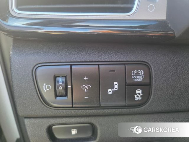 Kia Niro 2018 Белый из Кореи, фото 2