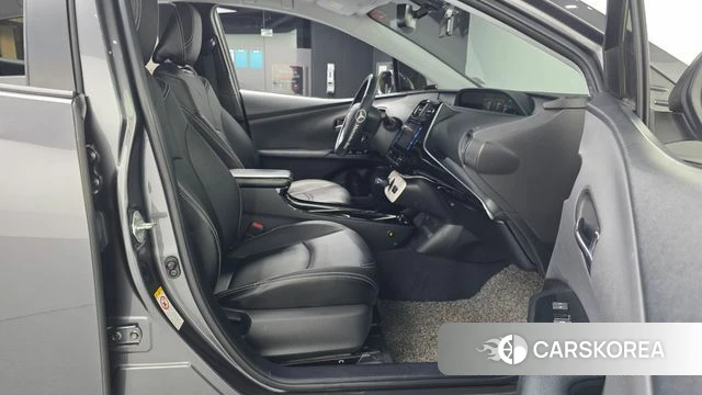 Toyota Prius 4th Generation 2018 Серый из Кореи, фото 2