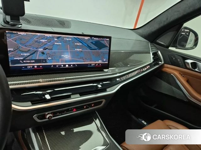 BMW X7 (G07) 2025 Черный из Кореи, фото 2
