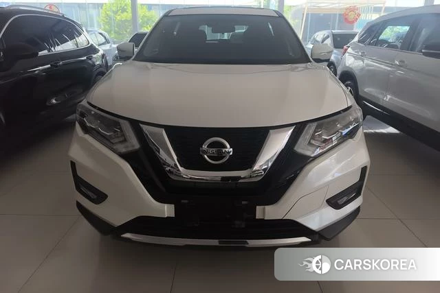 Nissan X-Trail 2021 Белый из Китая, фото 2