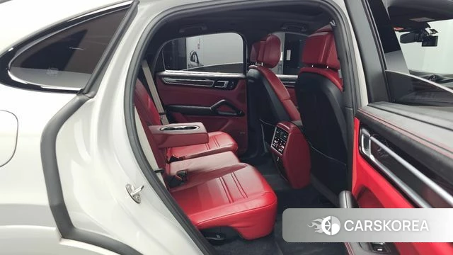 Porsche Cayenne (PO536) 2023 Серебристо-серый из Кореи, фото 2