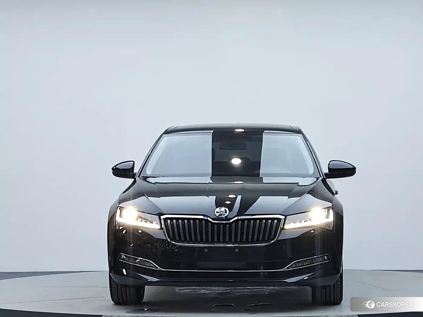 Skoda Superb 2024 Черный из Китая, фото 2