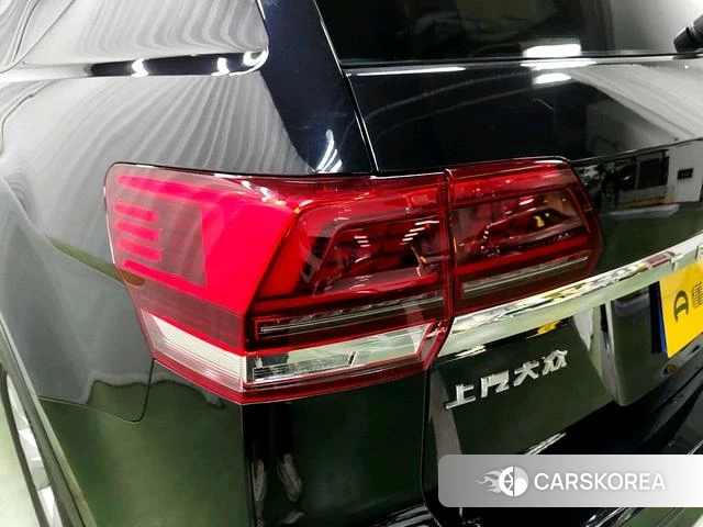 Volkswagen Teramont 2022 Черный из Китая, фото 2