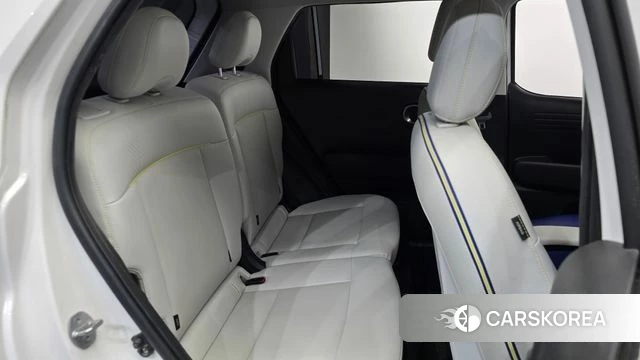 Hyundai Casper 2023 Белый из Кореи, фото 2