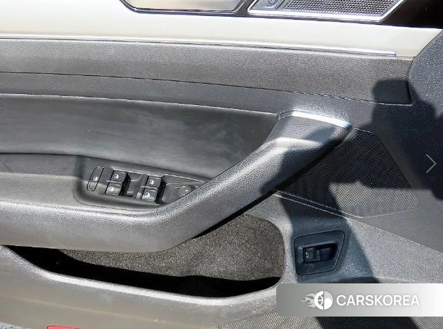 Volkswagen Arteon 2019 Белый из Кореи, фото 2