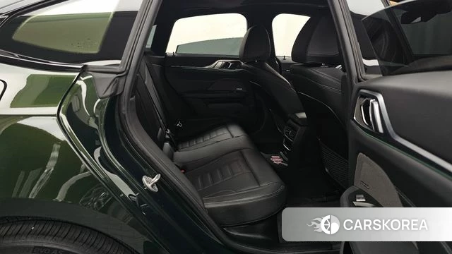 BMW i4 2023 Зеленый из Кореи, фото 2
