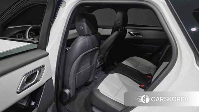 Land Rover Range Rover Velar 2026 Белый из Кореи, фото 2