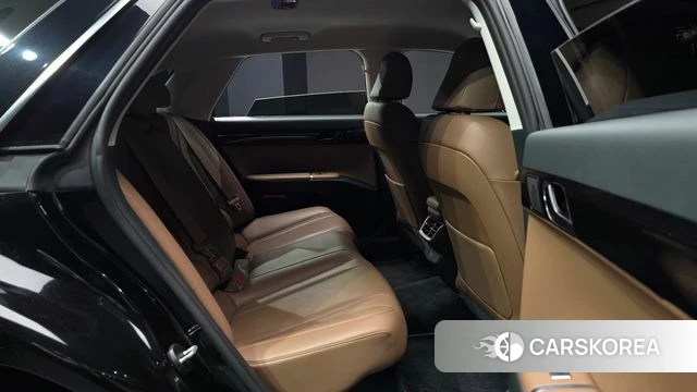 Hyundai Grandeur Hybrid (GN7) 2023 Черный из Кореи, фото 2