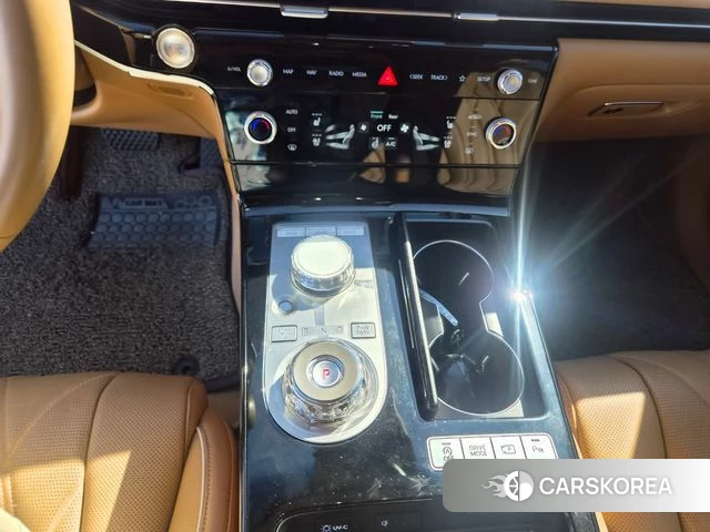Genesis G80 (RG3) 2024 Черный из Кореи, фото 2