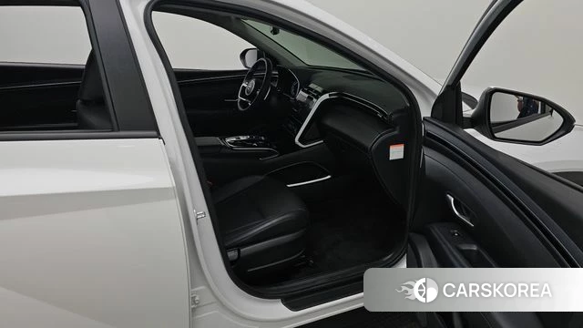 Hyundai Tucson Hybrid (NX4) 2023 Белый из Кореи, фото 2