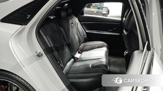 Hyundai Avante (CN7) 2022 Серебристо-серый из Кореи, фото 2