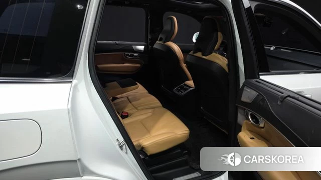 Volvo XC90 second Generation 2023 Белый из Кореи, фото 2