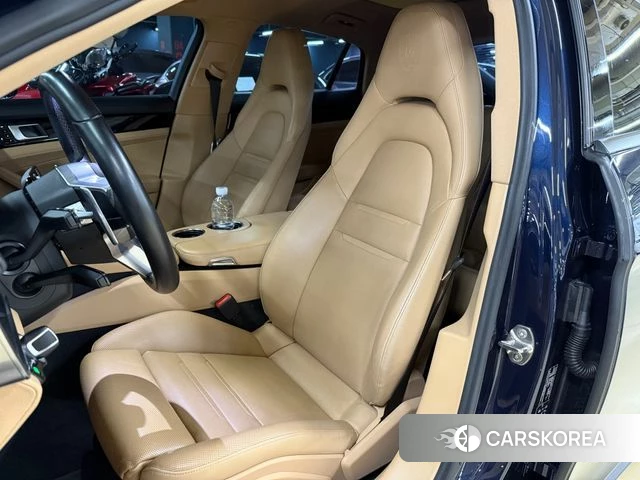 Porsche Panamera (971) 2018 Синий из Кореи, фото 2