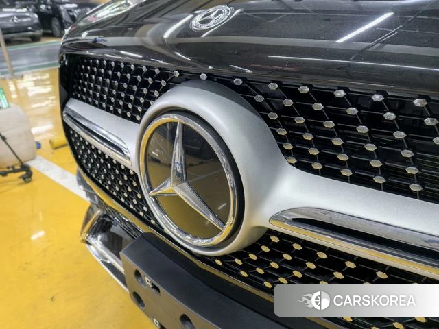 Mercedes-Benz GLE 2023 Черный из Китая, фото 2