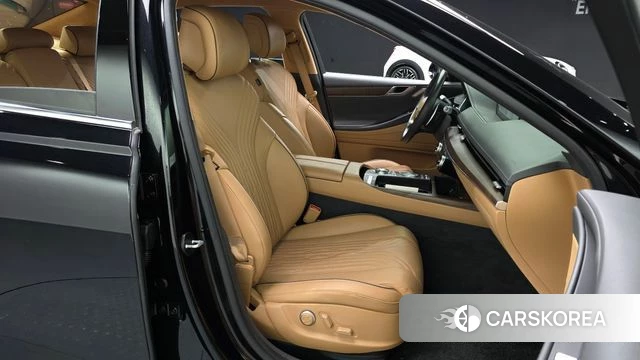 Genesis G80 (RG3) 2022 Черный из Кореи, фото 2