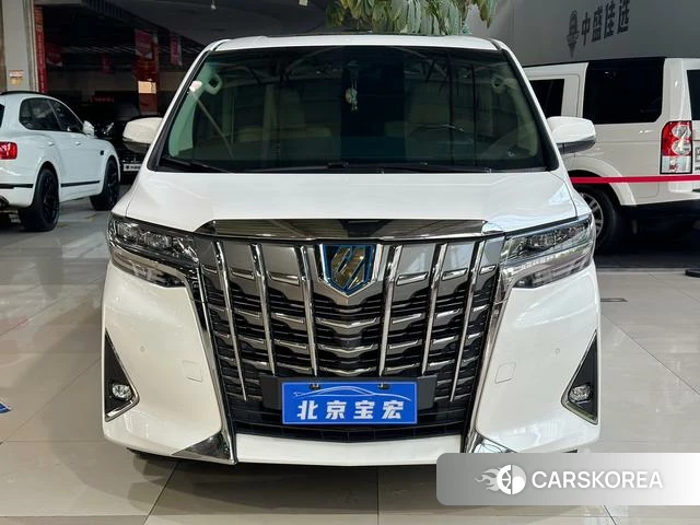 Toyota Alphard 2021 Белый из Китая, фото 2