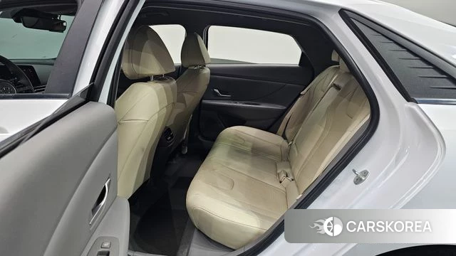 Hyundai Avante (CN7) 2022 Белый из Кореи, фото 2