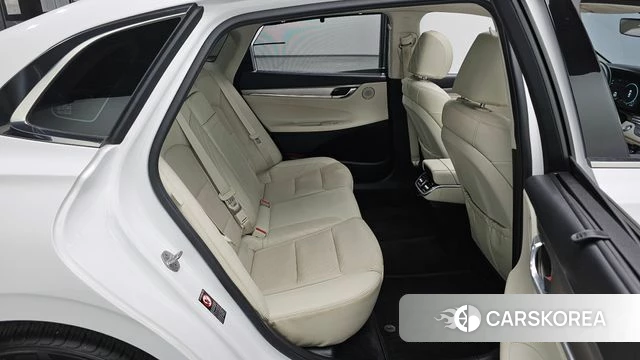 Hyundai The New Grandeur IG Hybrid 2022 Белый из Кореи, фото 2
