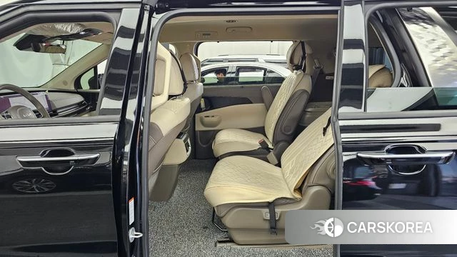 Kia The New Carnival 4th Generation 2023 Черный из Кореи, фото 2