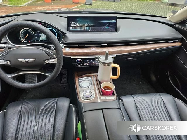 Genesis G80 (RG3) 2021 Серебряный из Кореи, фото 2