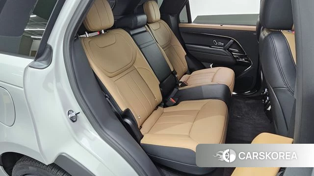 Land Rover Range Rover Sport 3rd Generation 2025 Серебристо-серый из Кореи, фото 2