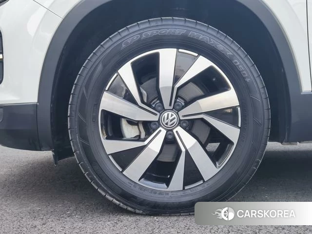 Volkswagen Tayron 2022 Белый из Китая, фото 2