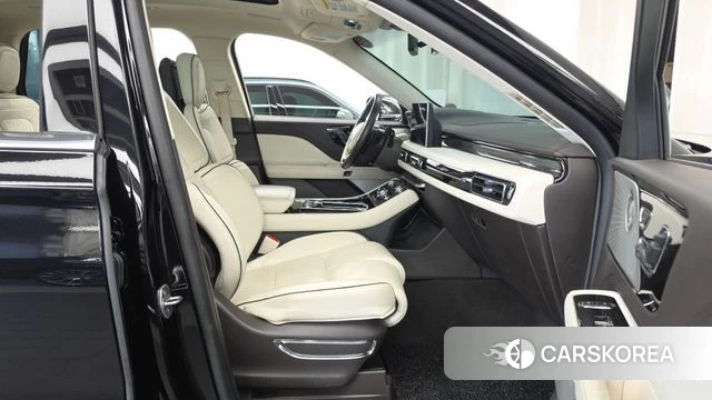 Lincoln Aviator 2nd generation 2020 Черный из Кореи, фото 2