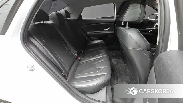 Hyundai Avante (CN7) 2022 Белый из Кореи, фото 2