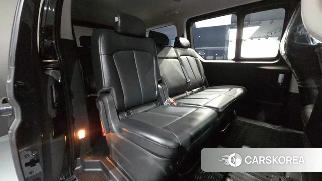 Hyundai Staria 2022 Серый из Кореи, фото 2