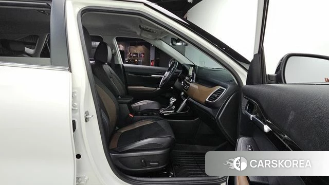 Kia Seltos 2020 Белый из Кореи, фото 2