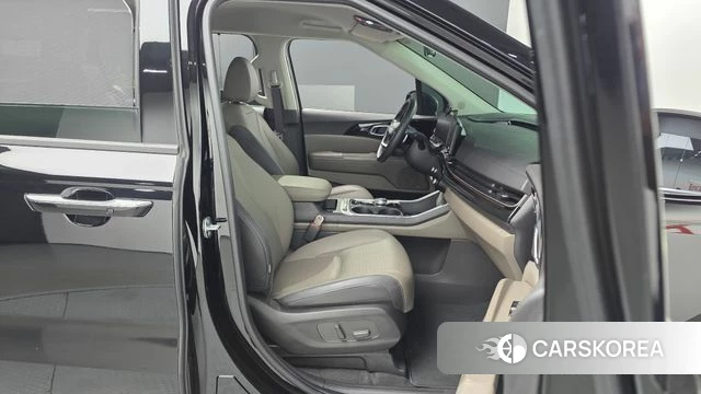 Kia The New Carnival 4th Generation 2025 Черный из Кореи, фото 2