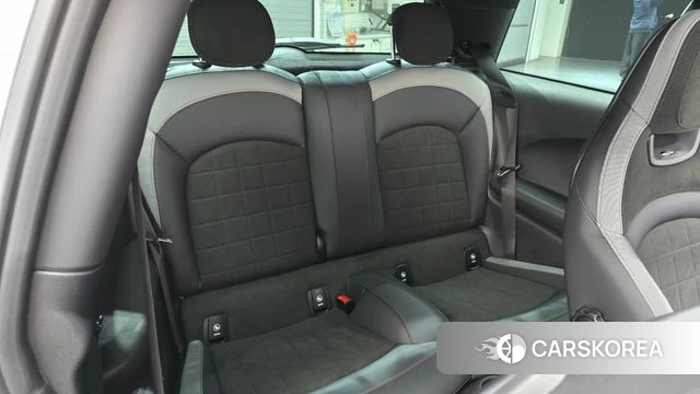 Mini Cooper S 2023 Белый из Кореи, фото 2