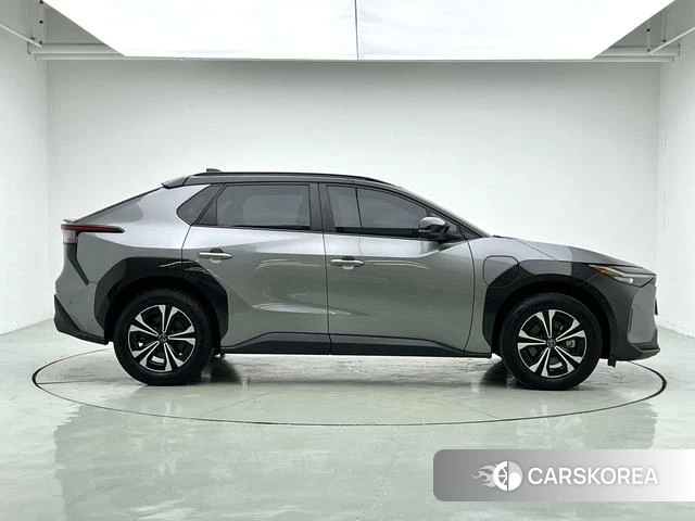 Toyota bZ4X 2022 Другой из Китая, фото 2