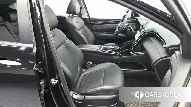 Hyundai Tucson (NX4) 2023 Черный из Кореи, фото 2
