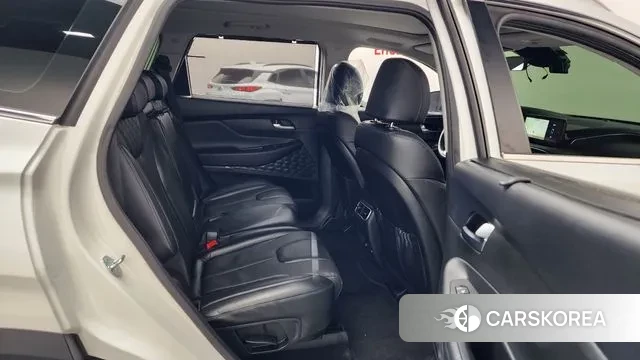 Hyundai The New Santa Fe 2022 Белый из Кореи, фото 2