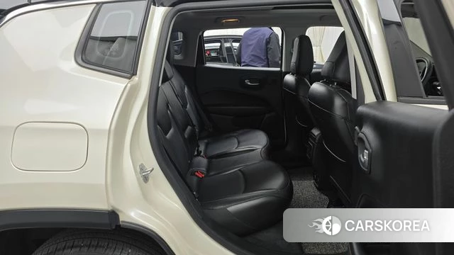 Jeep Compass 2nd Generation 2019 Белый из Кореи, фото 2