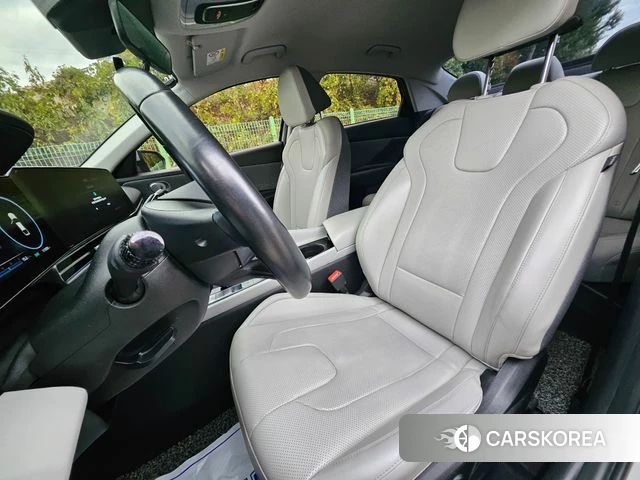 Hyundai Avante (CN7) 2020 Серебристо-серый из Кореи, фото 2