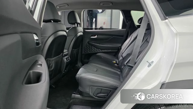 Hyundai The New Santa Fe 2023 Белый из Кореи, фото 2