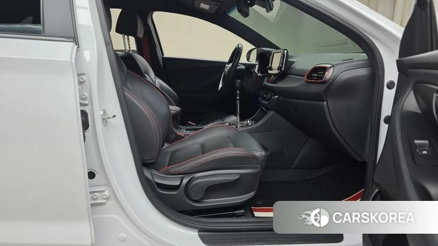 Hyundai i30 (PD) 2019 Белый из Кореи, фото 2