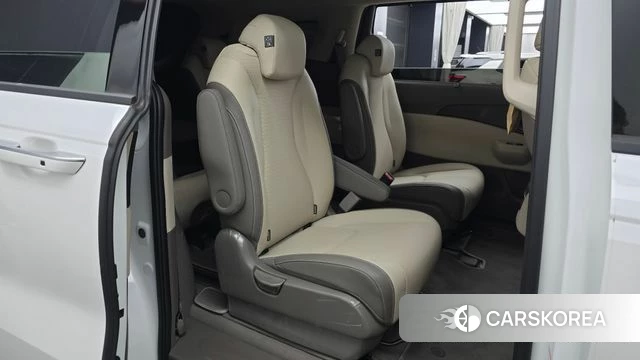 Kia The New Carnival 4th Generation 2024 Белый из Кореи, фото 2